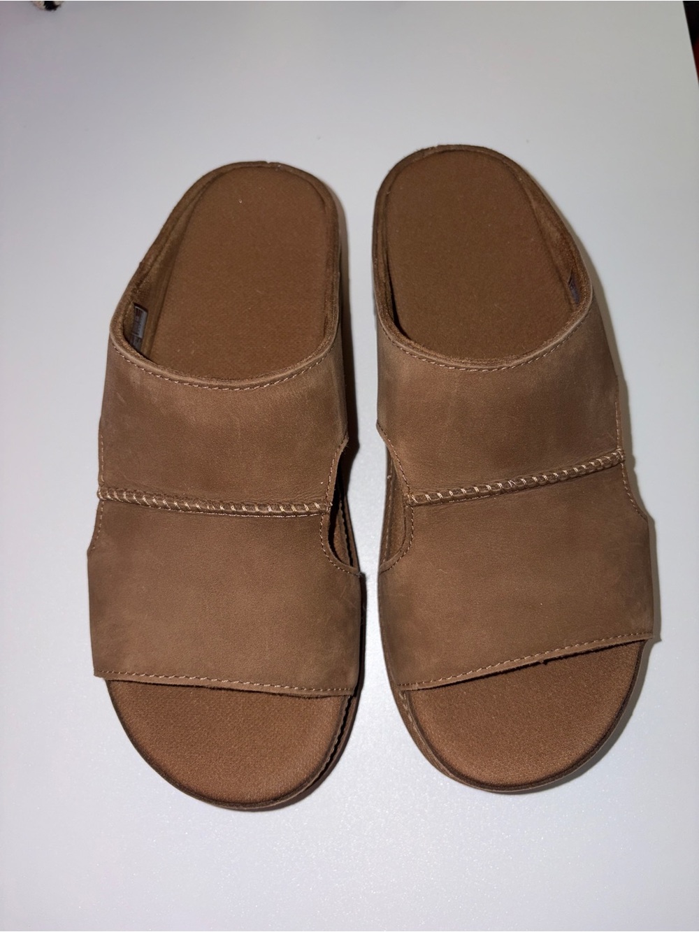 UGG Women's Goldenstar Hi Cutout Slides